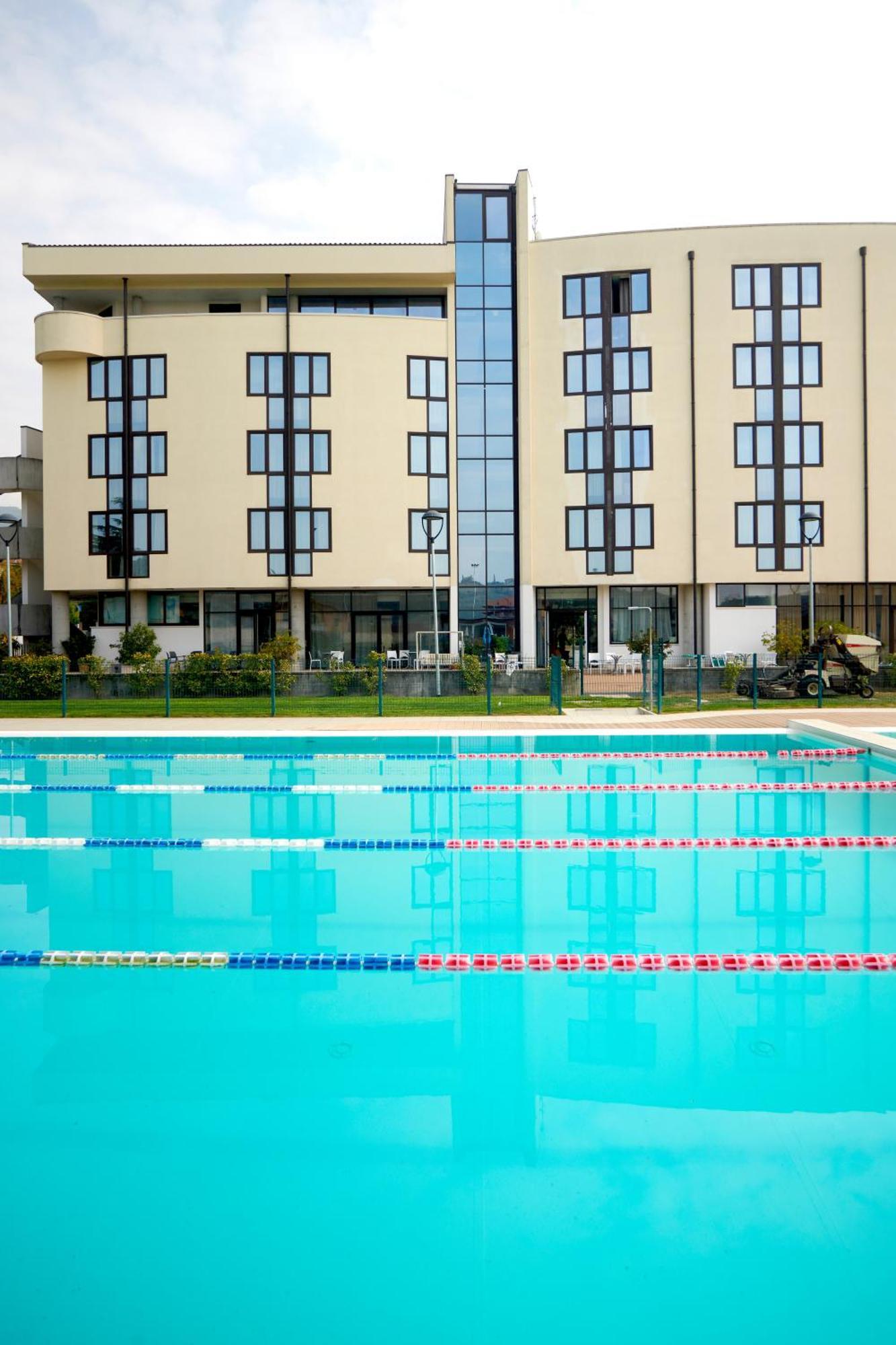 Kona Hotel Verona By Kleos Group Collection 内格拉尔 外观 照片